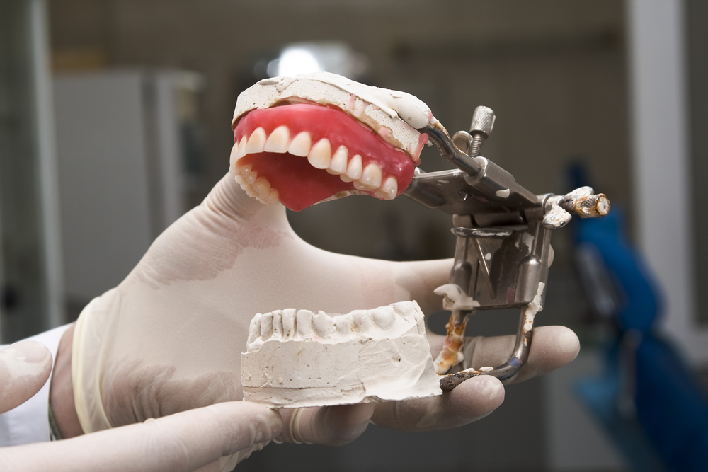 denture53584939