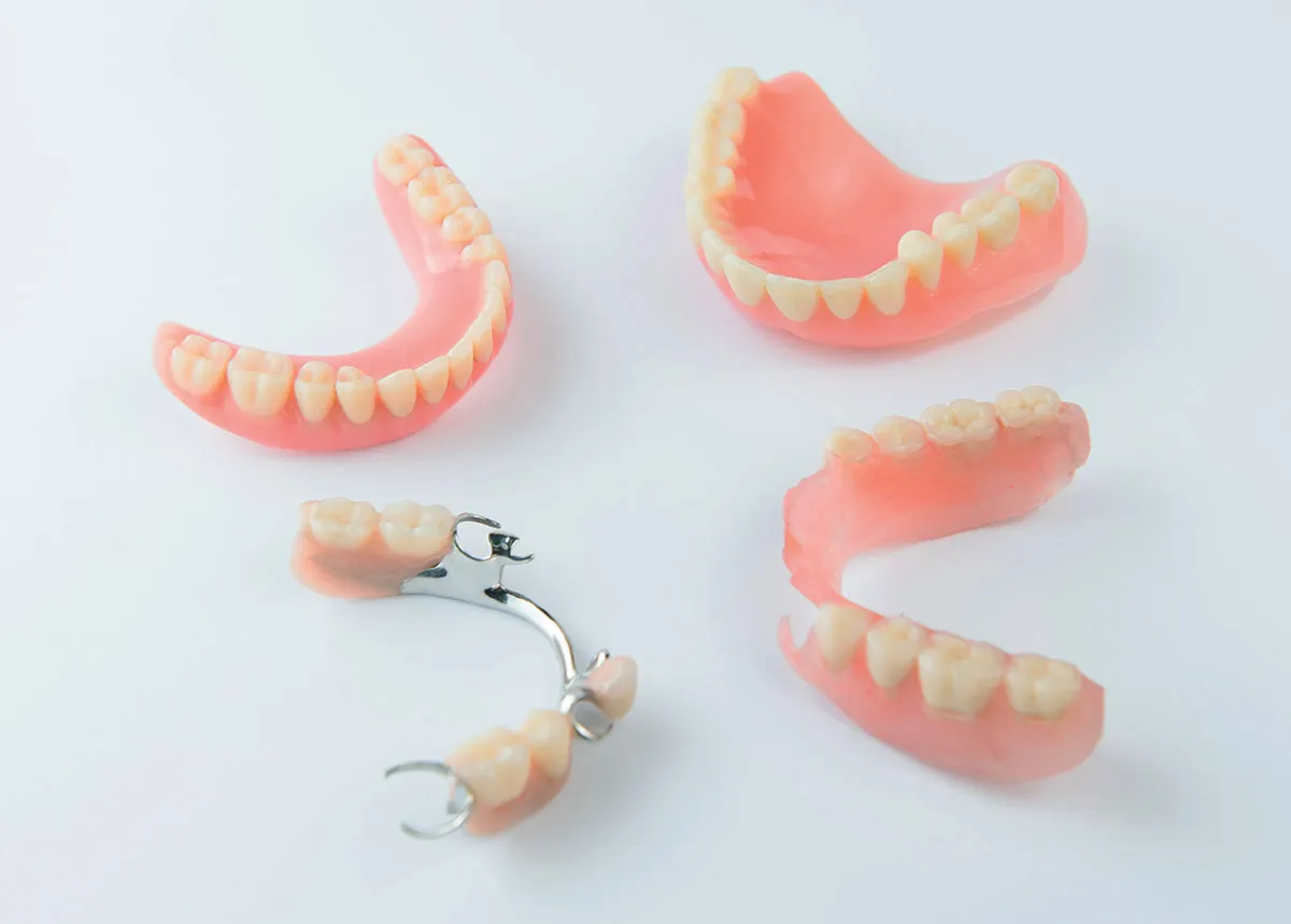 removable dentures